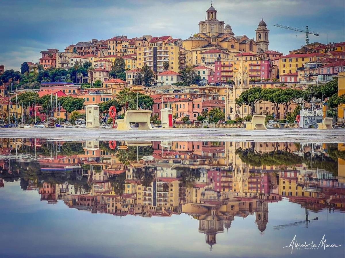 Appartamento Incantevole A 100Metri Dal Mare E Accanto Alla Pista Ciclabile อิมเปรีอา ภายนอก รูปภาพ