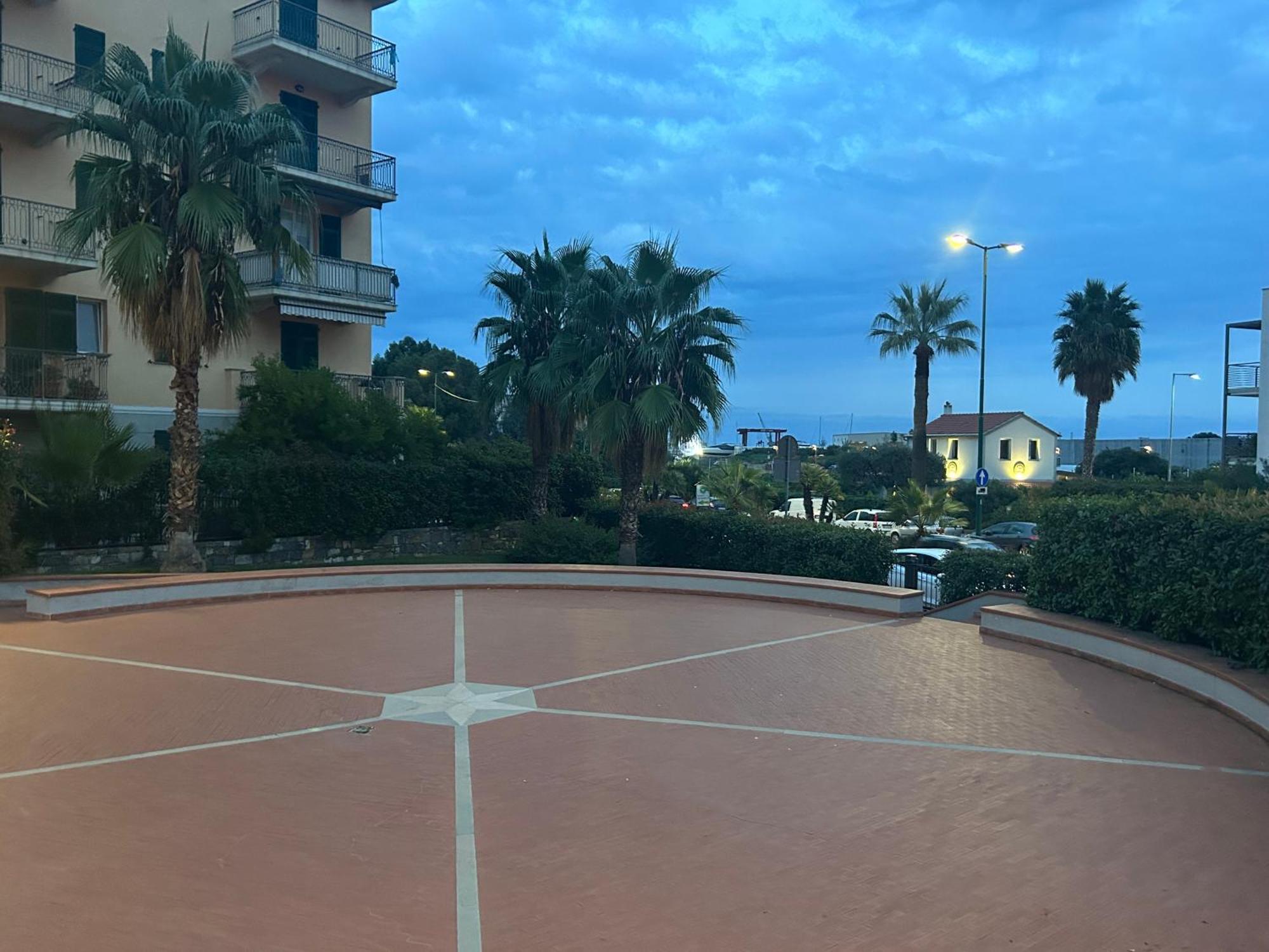 Appartamento Incantevole A 100Metri Dal Mare E Accanto Alla Pista Ciclabile อิมเปรีอา ภายนอก รูปภาพ
